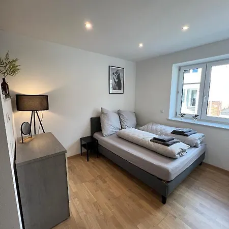 Gemuetliches Studio-apartment In Neureut - Naehe Uni-kit-messe, Fussbodenheizung, Regendusche, Waschmaschine, Stellplatz Apartament Karlsruhe