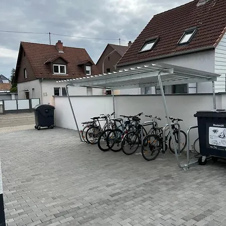 Appartement Gemuetliches Studio-apartment In Neureut - Naehe Uni-kit-messe, Fussbodenheizung, Regendusche, Waschmaschine, Stellplatz *