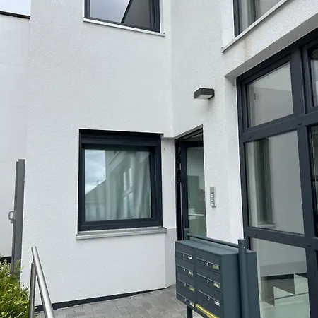 Gemuetliches Studio-apartment In Neureut - Naehe Uni-kit-messe, Fussbodenheizung, Regendusche, Waschmaschine, Stellplatz Apartament Karlsruhe